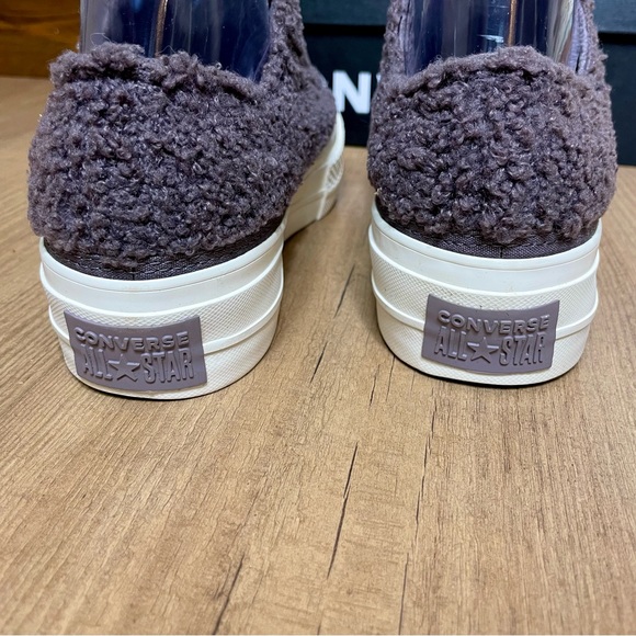Converse Chuck Taylor All Star Platform Low Cozy Sherpa Purple Ore Size 8.5 - Picture 9 of 14